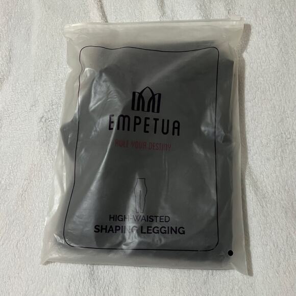 Empetua (L) Black High Waisted Shaping Leggings Shapewear from Shapermint - Picture 7 of 8